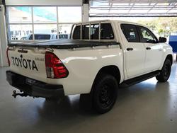 2020 Toyota Hilux SR