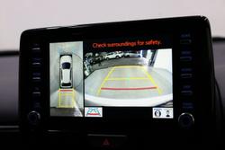 2020 Toyota Yaris ZR Hybrid