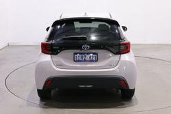 2020 Toyota Yaris ZR Hybrid