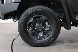 2025 Toyota Landcruiser GXL