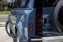 2023 Land Rover Defender 110 P300