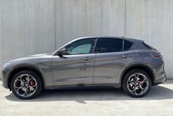 2023 Alfa Romeo Stelvio Veloce