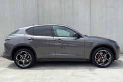 2023 Alfa Romeo Stelvio Veloce