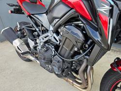 2018 Kawasaki ZR 900 Red