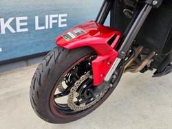 2018 Kawasaki ZR 900 Red