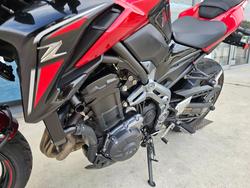 2018 Kawasaki ZR 900 Red