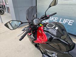 2018 Kawasaki ZR 900 Red