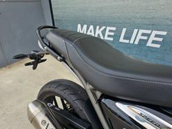 2024 Triumph SPEED 400 Red