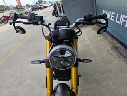 2024 Triumph SPEED 400 Red