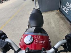 2024 Triumph SPEED 400 Red