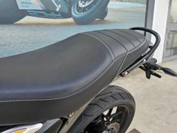 2024 Triumph SPEED 400 Red