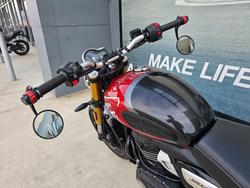 2024 Triumph SPEED 400 Red