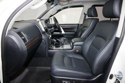 2021 Toyota Landcruiser VX