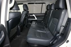 2021 Toyota Landcruiser VX