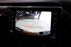 2025 Toyota Hilux SR