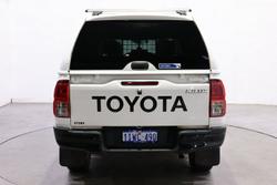 2025 Toyota Hilux SR