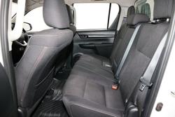 2025 Toyota Hilux SR