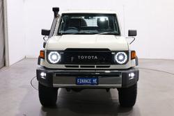 2025 Toyota Landcruiser GXL