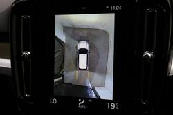 2021 Volvo XC40 T4 Momentum