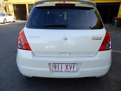 2010 Suzuki Swift Extreme RS415 White Pearl