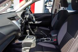 2025 Nissan Navara SL D23 MY25 4X4 Dual Range Solid White