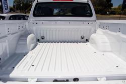 2025 Nissan Navara SL D23 MY25 4X4 Dual Range Solid White