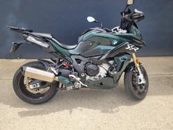 2023 BMW Motorrad S 1000 XR GREEN