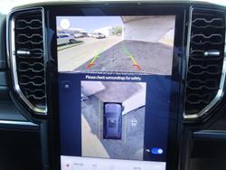 2023 Ford Everest Platinum