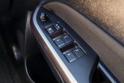 2024 Suzuki Vitara Shadow