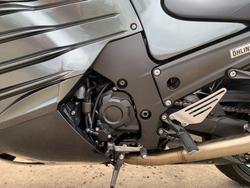 2019 Kawasaki NINJA ZX-14R (BREMBO OHLINS)