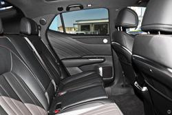 2025 Deepal E07 Performance