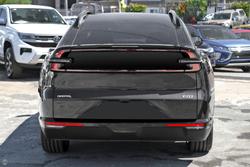 2025 Deepal E07 Performance