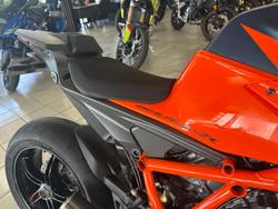 2021 KTM 1290 Super Duke R Super Duke Orange