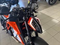 2021 KTM 1290 Super Duke R Super Duke Orange