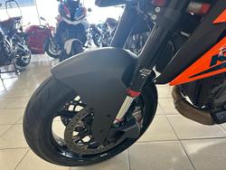 2021 KTM 1290 Super Duke R Super Duke Orange