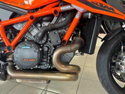 2021 KTM 1290 Super Duke R Super Duke Orange