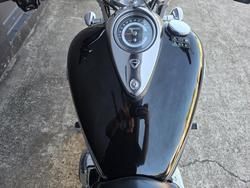2010 Triumph THUNDERBIRD GREY