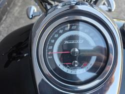 2010 Triumph THUNDERBIRD GREY