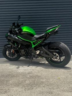 2020 Kawasaki Z H2 (ZR1000K) Green