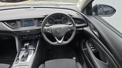 2018 Holden Commodore RS