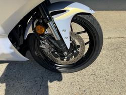 2025 Yamaha 2025 Yamaha 320CC YZF320A R3 WHITE