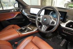 2024 BMW X7 M60i