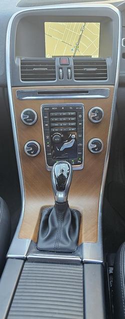 2016 Volvo XC60 T5 Luxury MY16 Crystal White