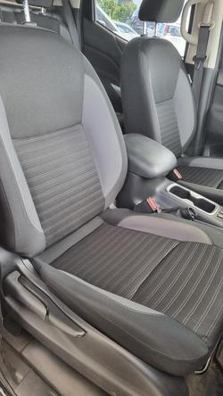 2021 Nissan Navara SL