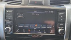 2021 Nissan Navara SL