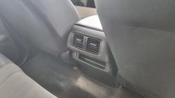 2021 Nissan Navara SL