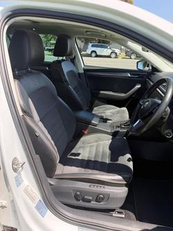 2020 SKODA Superb 200TSI Scout