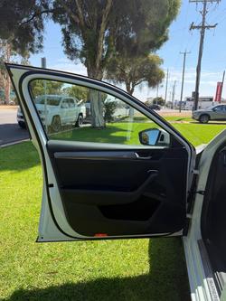 2020 SKODA Superb 200TSI Scout