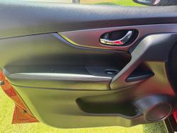 2015 Nissan X-TRAIL ST