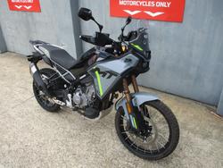 2024 CFMOTO 450 MT